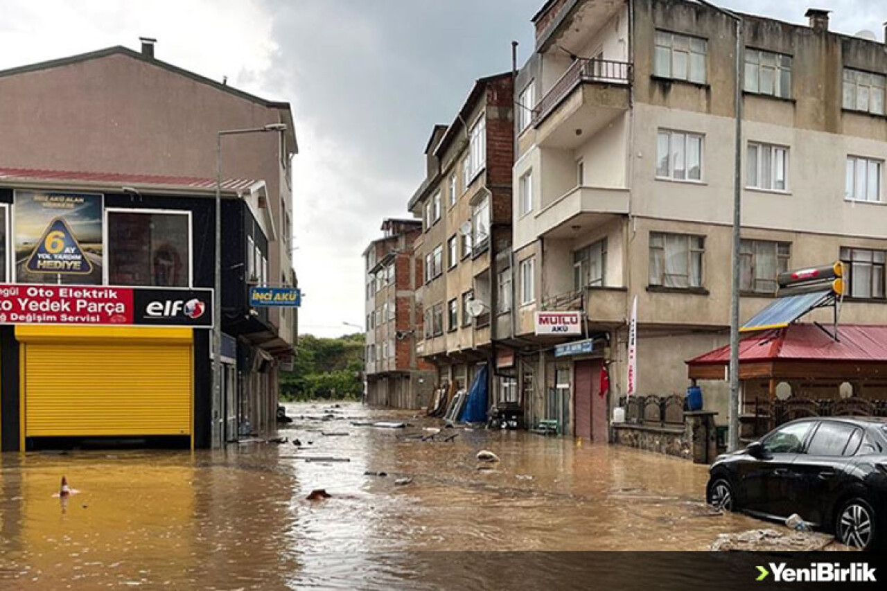 Giresun'da şiddetli yağış etkili oluyor