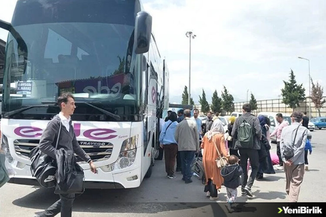 Depremler nedeniyle şehir dışına çıkan Kahramanmaraşlılar seçim için kente dönüyor