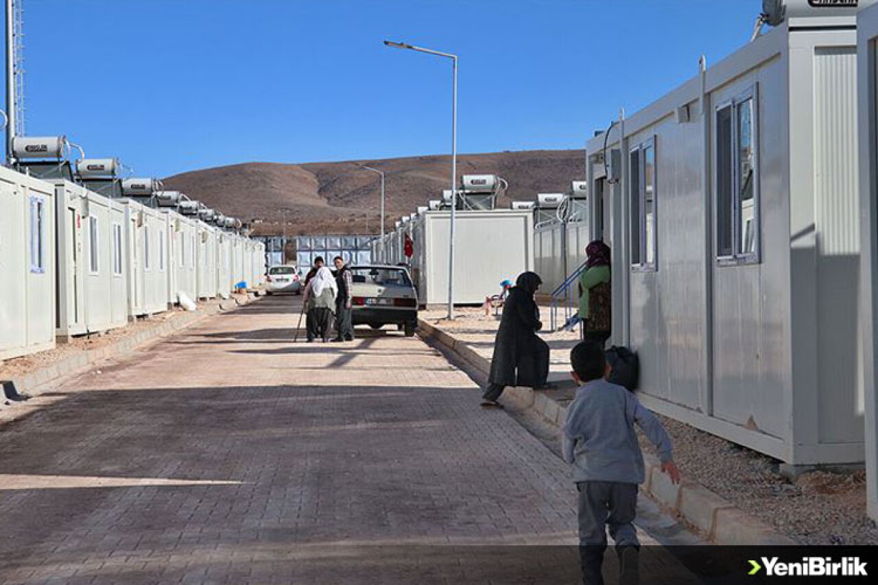 Elazığ Valisi Kaldırım: Elazığ afetle mücadelede örnek model oldu