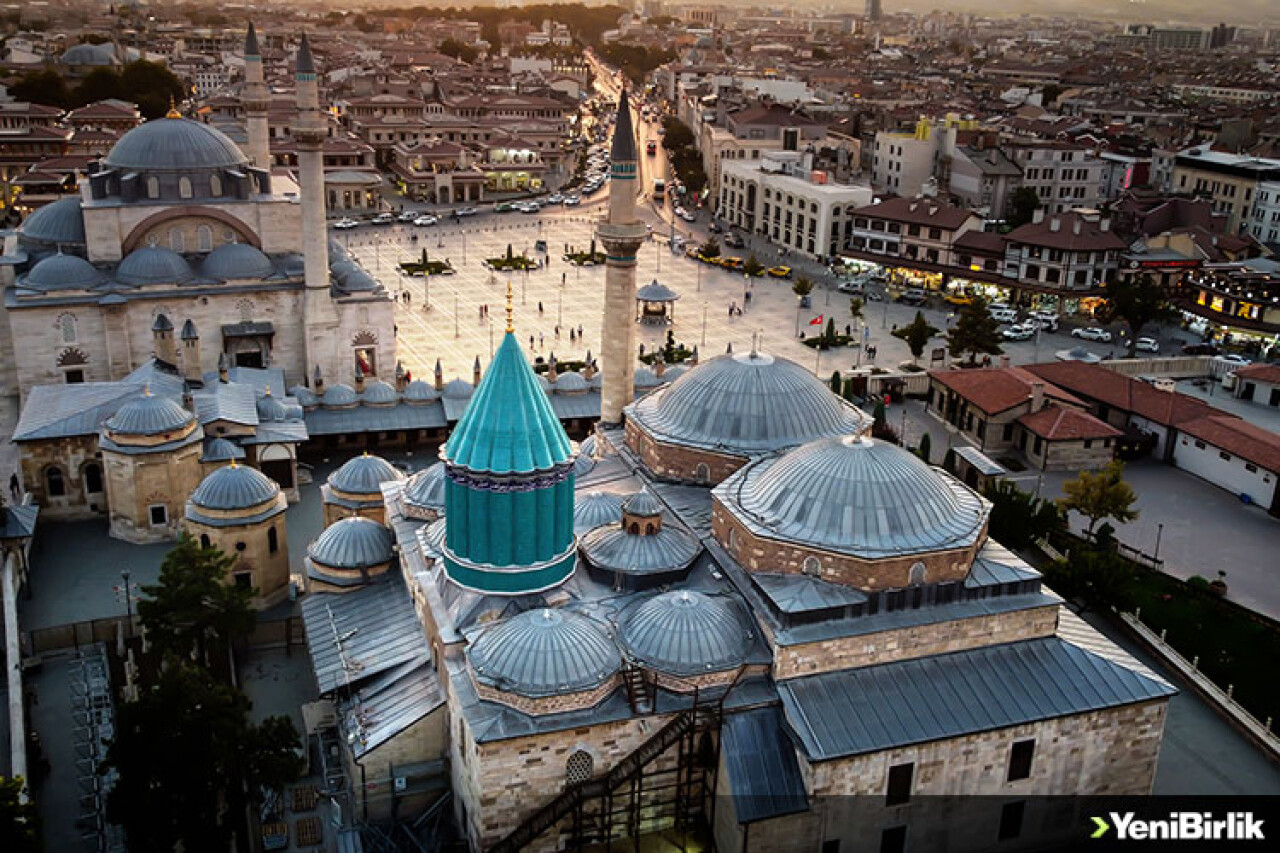 Konya'nın yeşil kubbesi "Kubbe-i Hadra"da tarihinin en kapsamlı restorasyonu tamamlandı