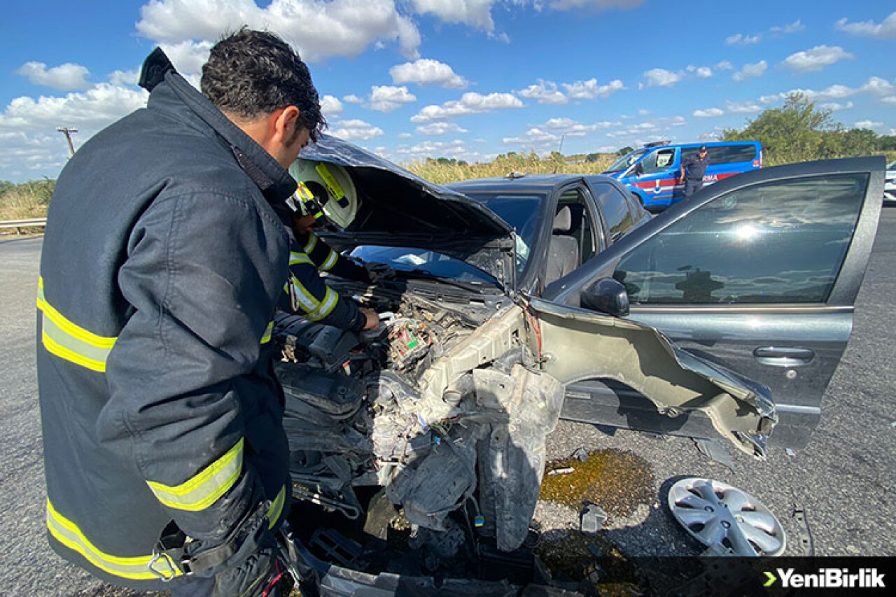 Kırklareli'nde iki otomobilin çarpıştığı kazada 6 kişi yaralandı