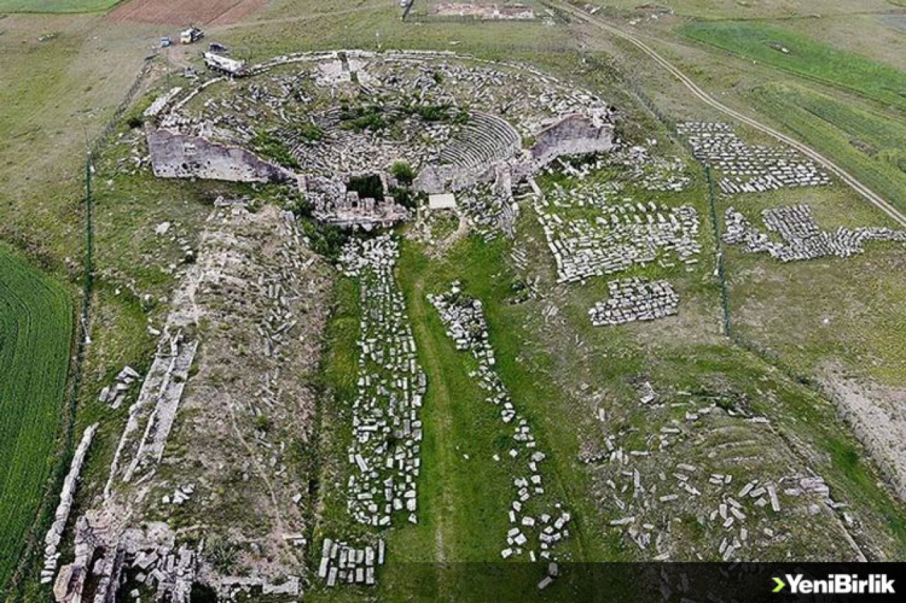 Dünya mirası Aizanoi'de binlerce yıl sonra 'taşlar yerine oturacak'