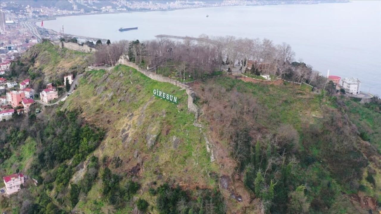 Giresun Kalesi, surları ve mağaralarıyla turist çekecek