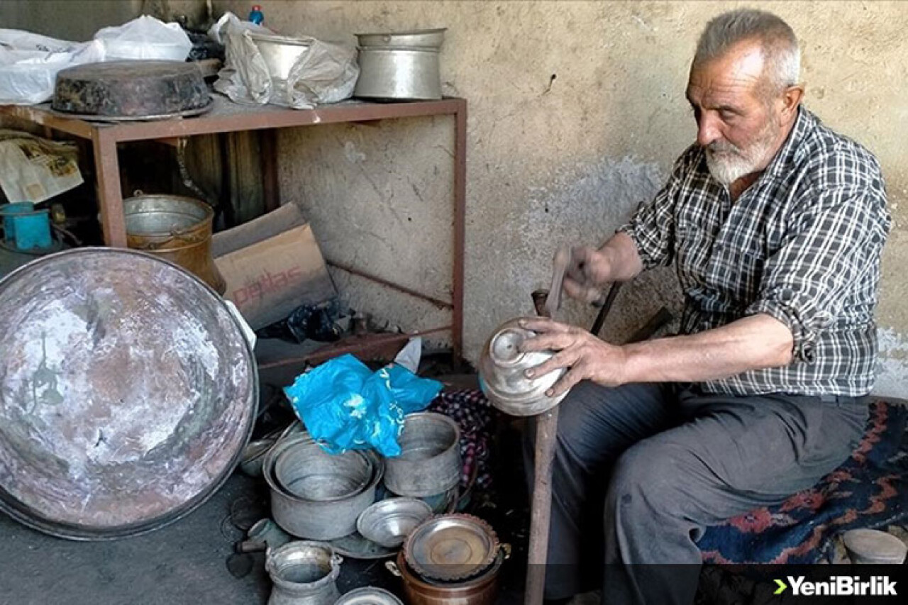 Tokatlı Ahmet usta baba mesleği kalaycılığı 70 yıldır sürdürüyor