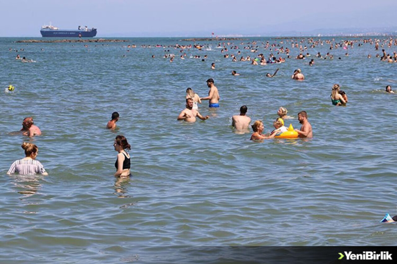 Sakarya sahilleri yoğun geçen bayram tatilini "kayıpsız" atlattı