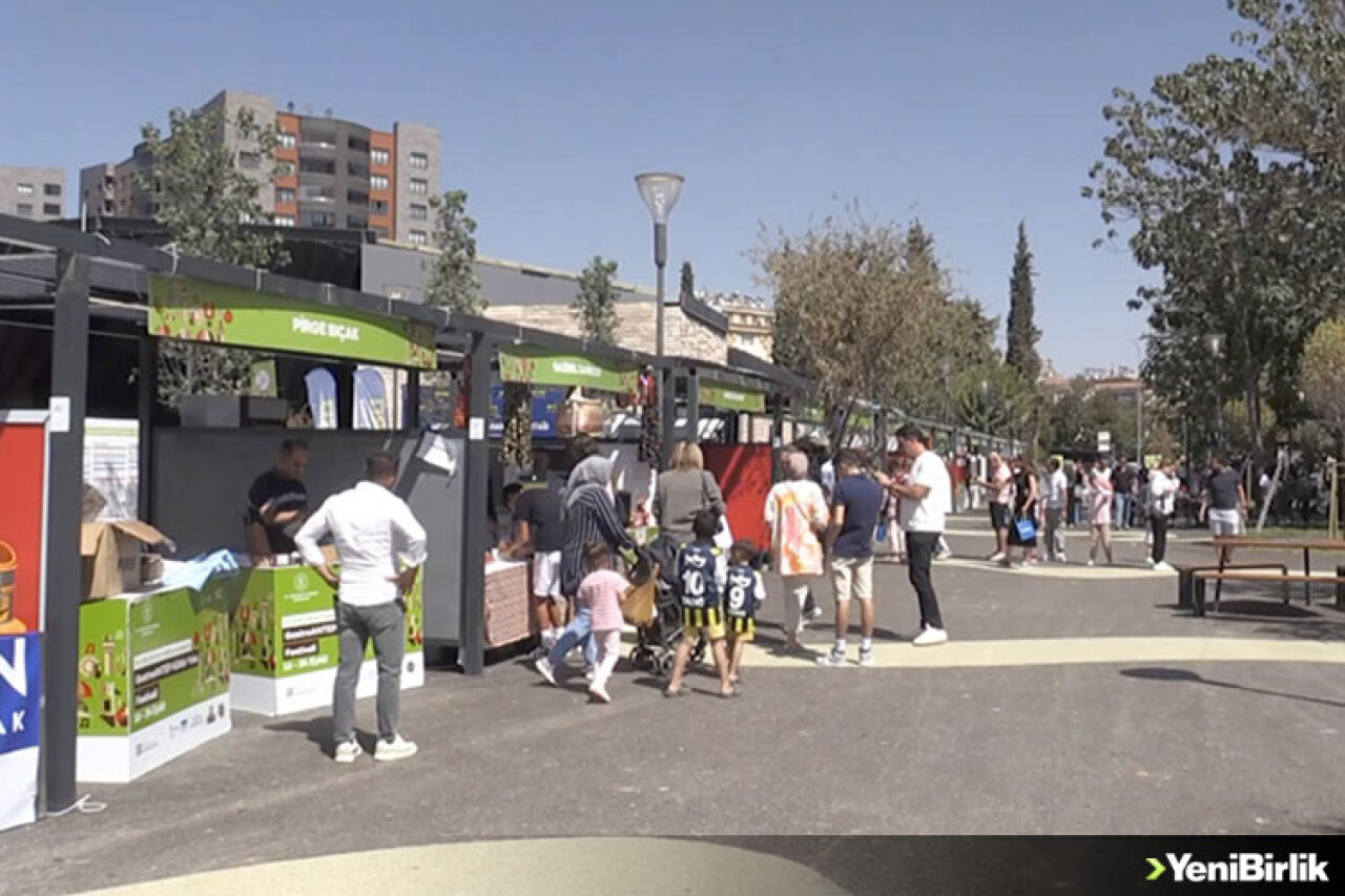 Gaziantep, depremin psikolojik izlerini kültürel ve sanatsal faaliyetlerle silmeye çalışıyor