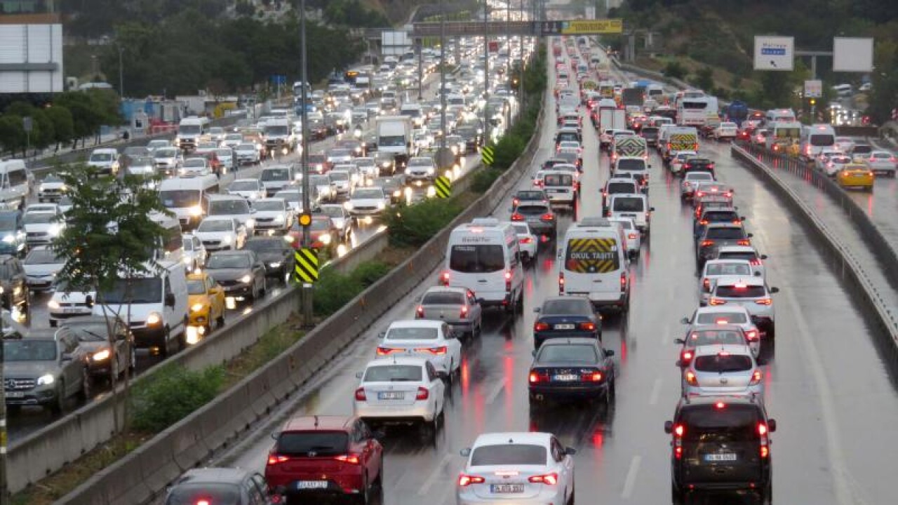 Hafta sonu trafiğe çıkmadan önce okuyun