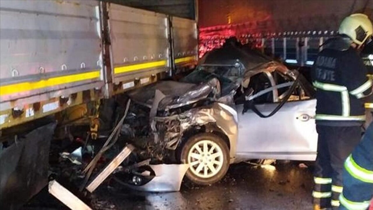 Mersin'de zincirleme trafik kazasında bir kişi öldü, 7 kişi yaralandı