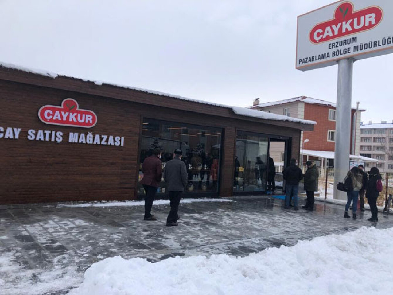 Erzurum'da ÇAYKUR'un satış mağazası açıldı