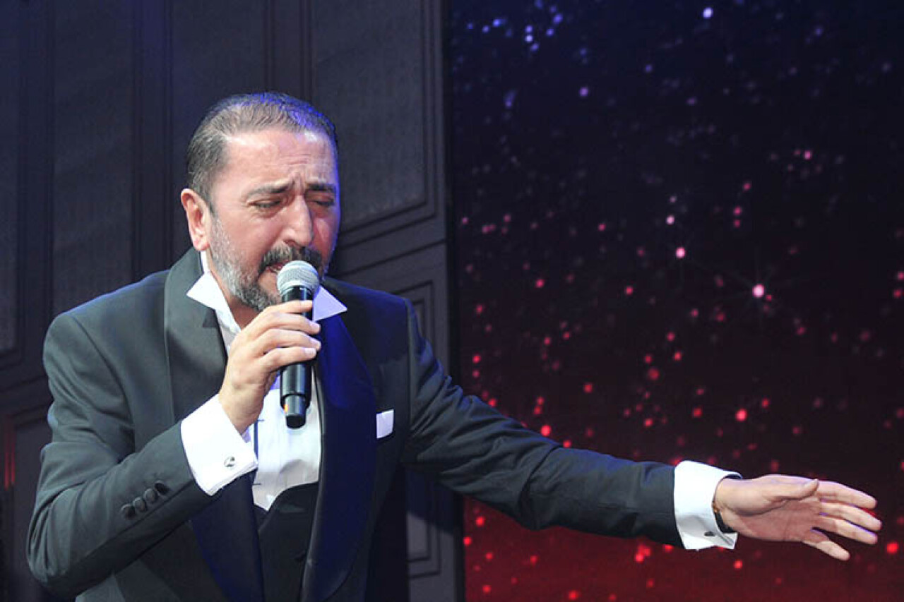 Ferman Toprak Kıbrıs'ta 1500 Kişiye Unutulmaz Bir Gece Yaşattı