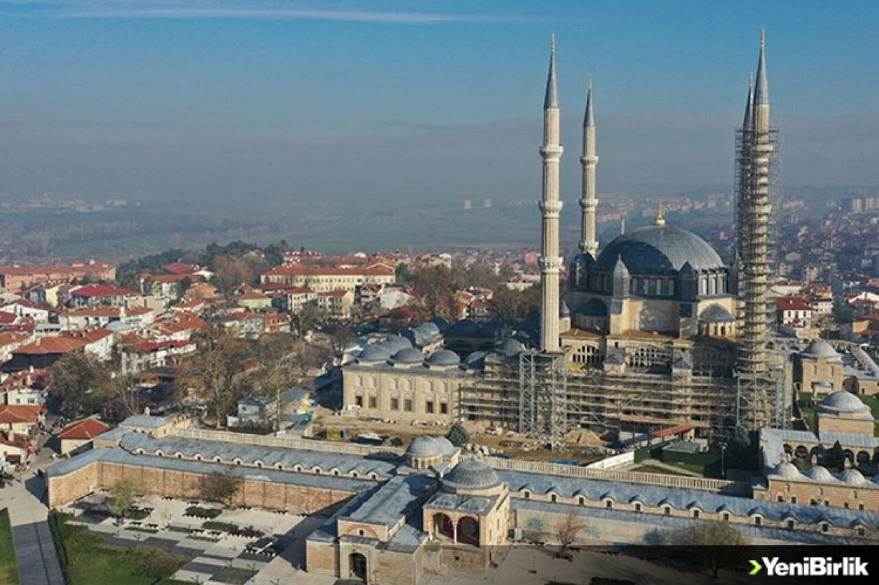 Selimiye'nin 4 minaresinden üçünde restorasyon çalışmaları tamamlandı