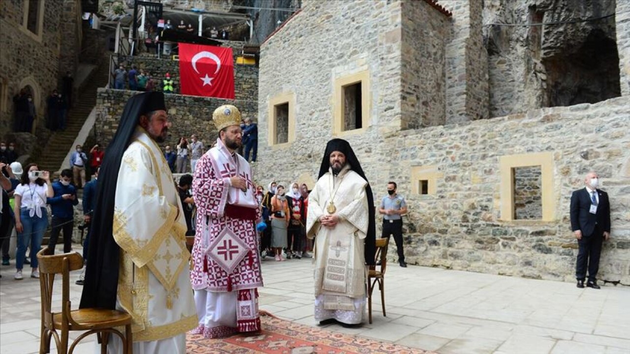 Sümela Manastırı'nda ayin başladı