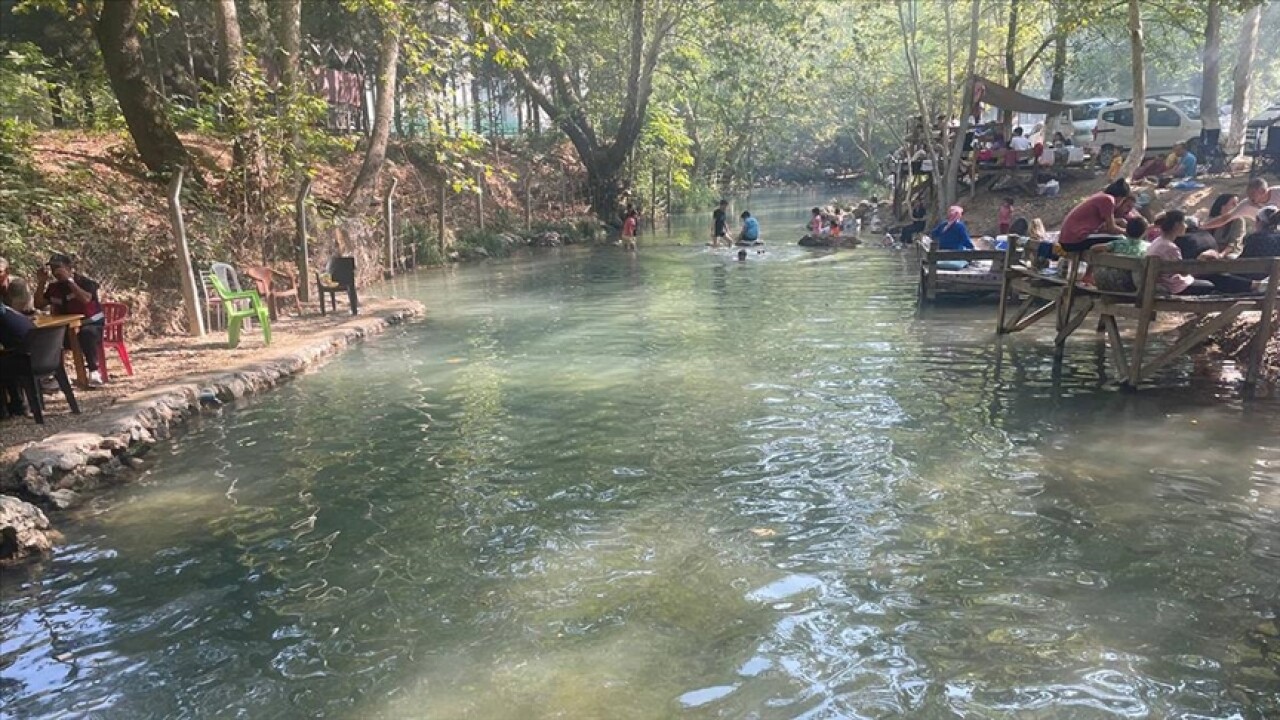 Kahramanmaraş'ta sıcak hava bunaltıyor