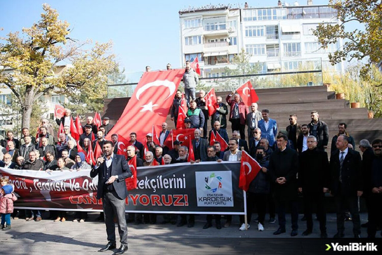 İstanbul'daki terör saldırısı Eskişehir'de protesto edildi