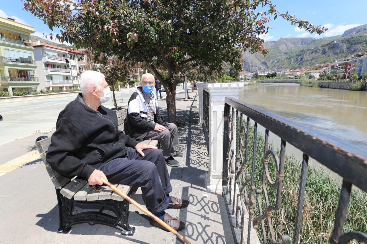 Amasya'da maskesiz sokağa çıkmak yasaklandı