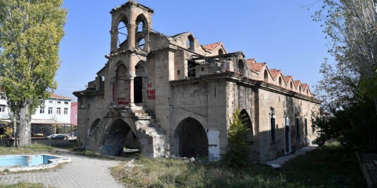 İki Kilise bilim ve turizme kazandırılıyor