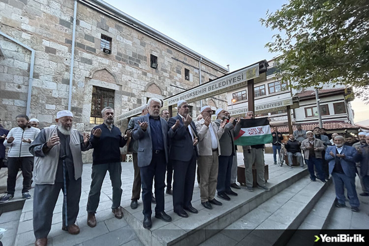 Konya'da Filistinlilere destek gösterisi yapıldı