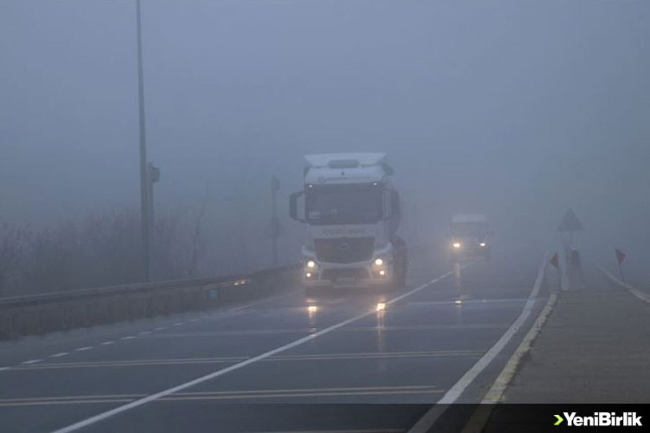 Bolu Dağı'nda sis etkili oluyor