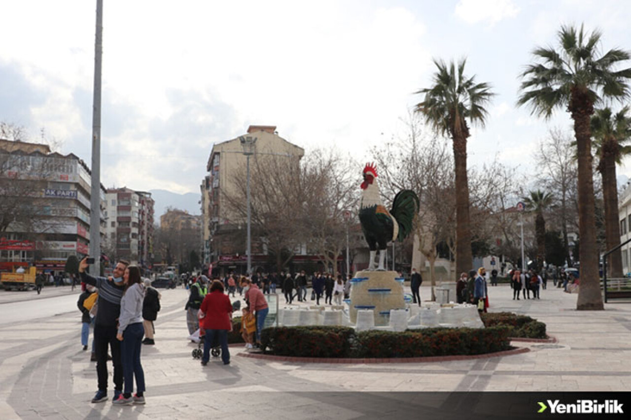 Denizli'de Kovid-19 nedeniyle toplantı ve gösteri yürüyüşleri bir ay yasaklandı