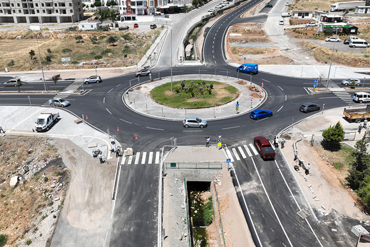 Trafik Güvenliği İçin Turgut Özal Bulvarı'na Yeni Kavşak