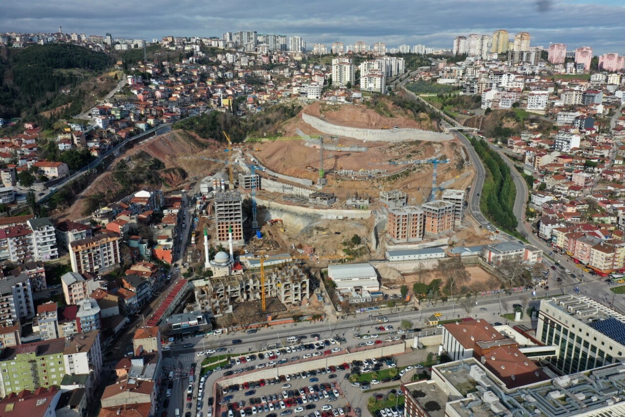 Kocaeli'de kentsel dönüşüm hamlesi devam ediyor