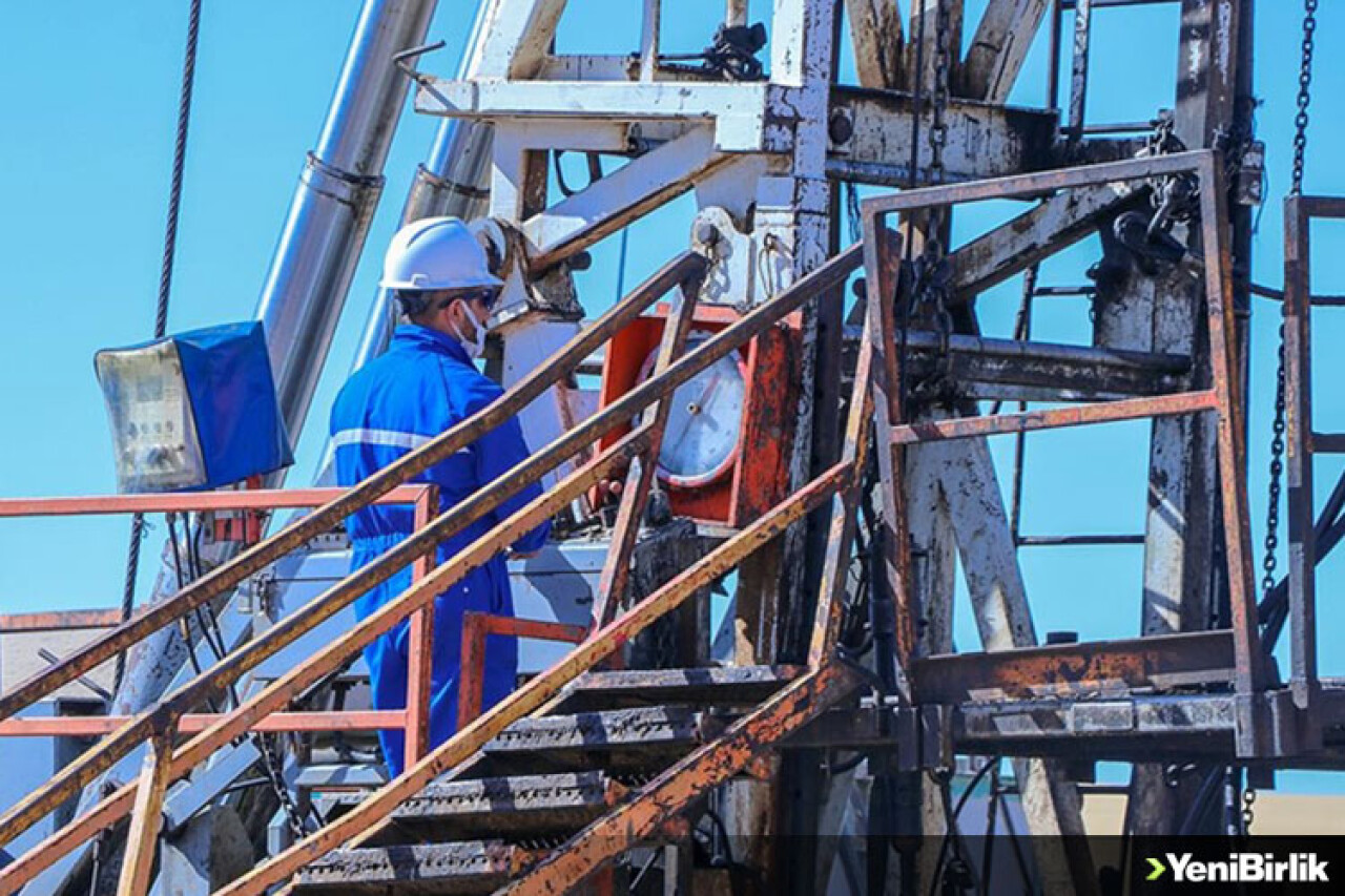 Diyarbakır'da petrol keşfedilen Yenişehir-1 kuyusunda üretim için hummalı çalışma sürüyor