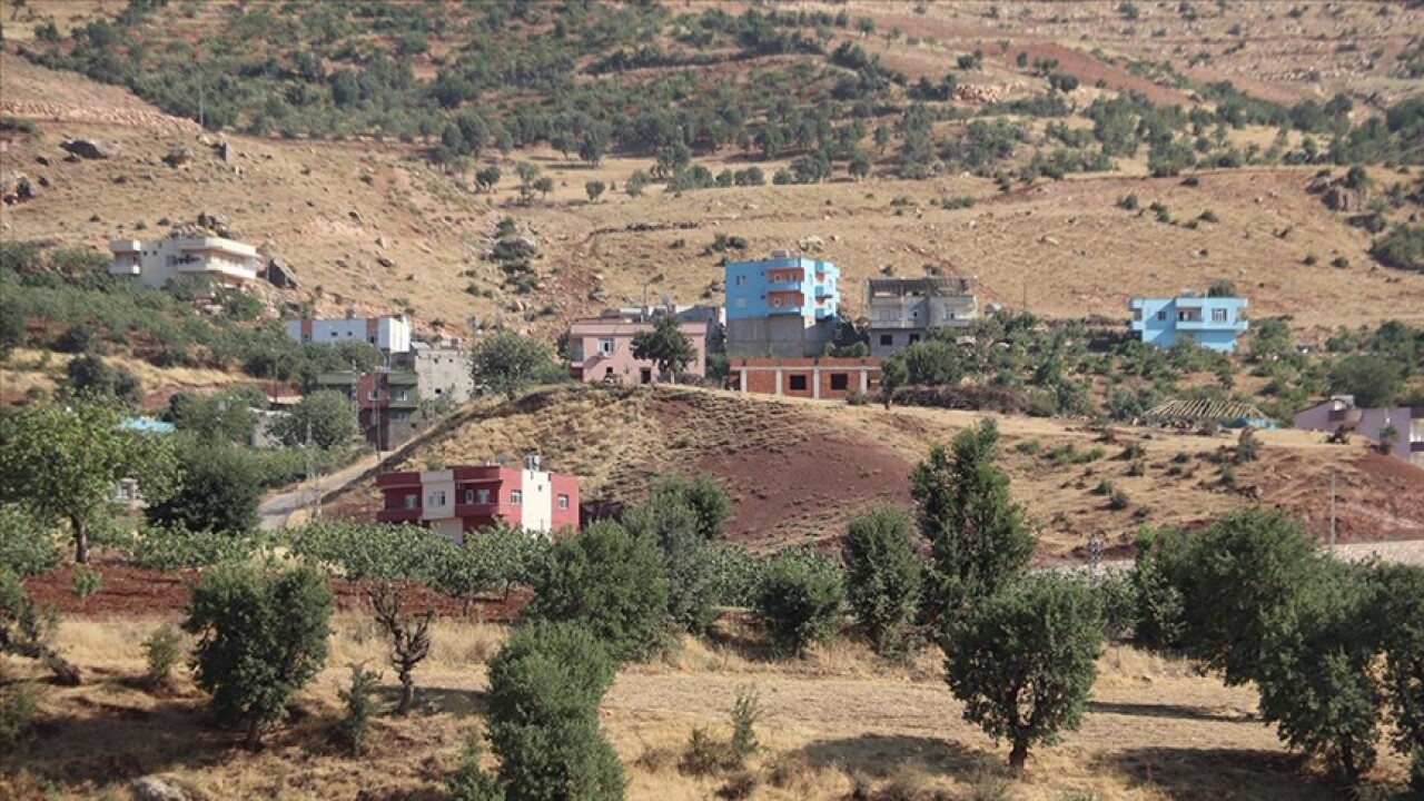 Siirt'te yer altından sesler geldiği iddiası üzerine köyde inceleme yapıldı