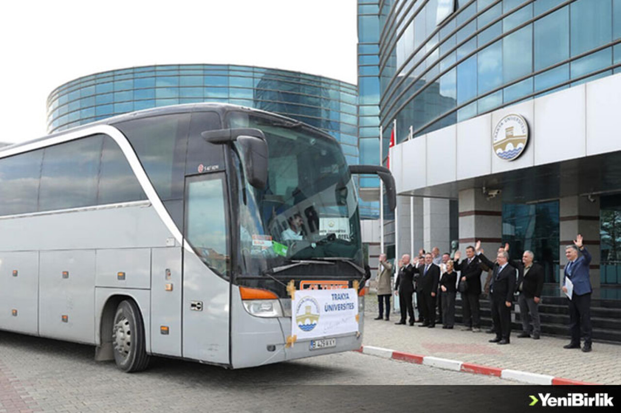 Trakya Üniversitesinin afetzedeler için kurduğu merkezde görev alacak yeni ekip yola çıktı