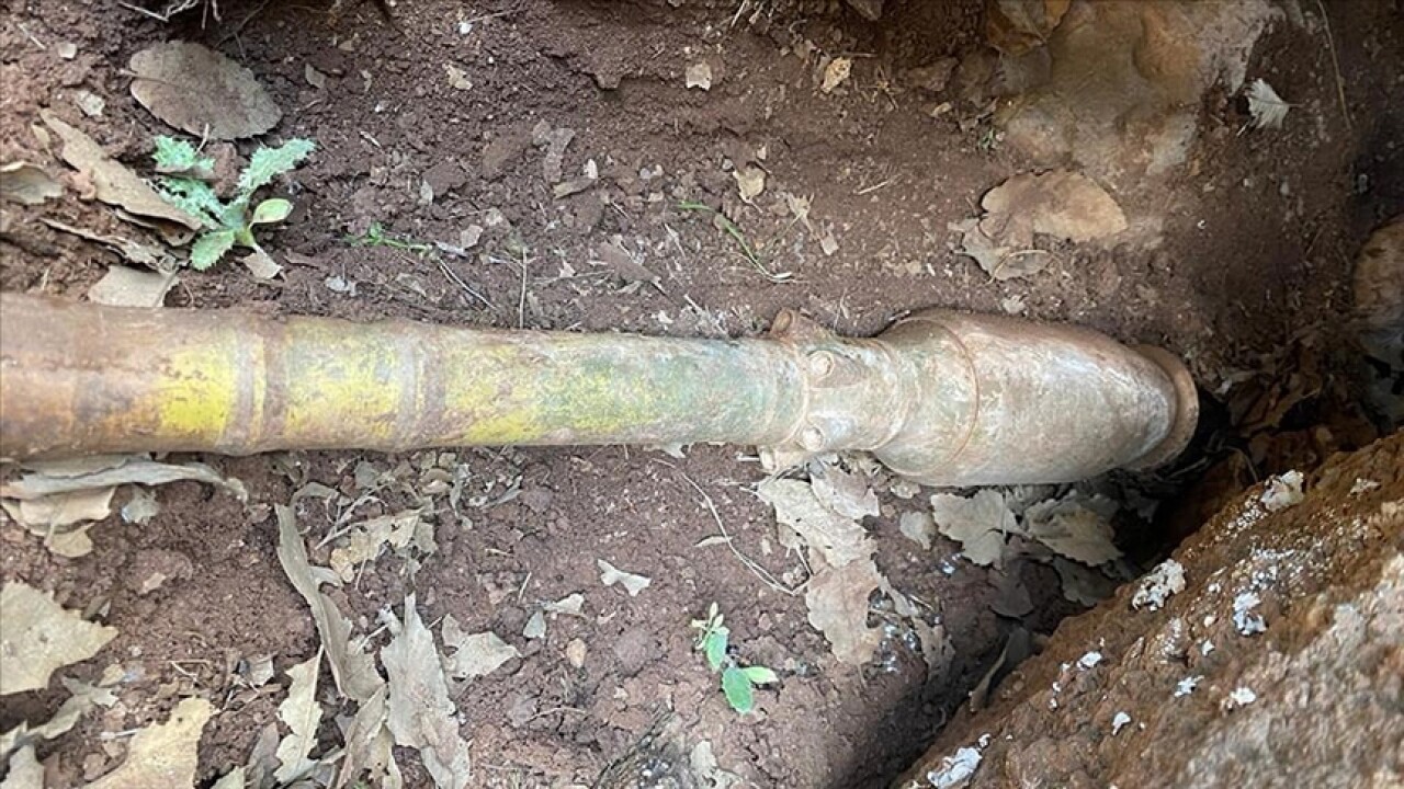 Hakkari'de antitank roketatar mühimmatı ele geçirildi