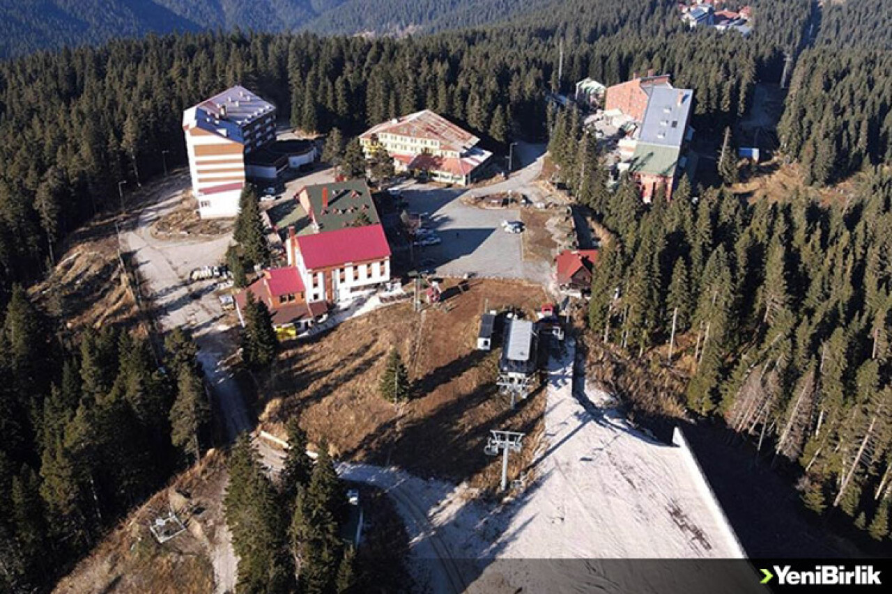 Anadolu'nun "yüce dağı" Ilgaz kayak sezonu için kar bekliyor