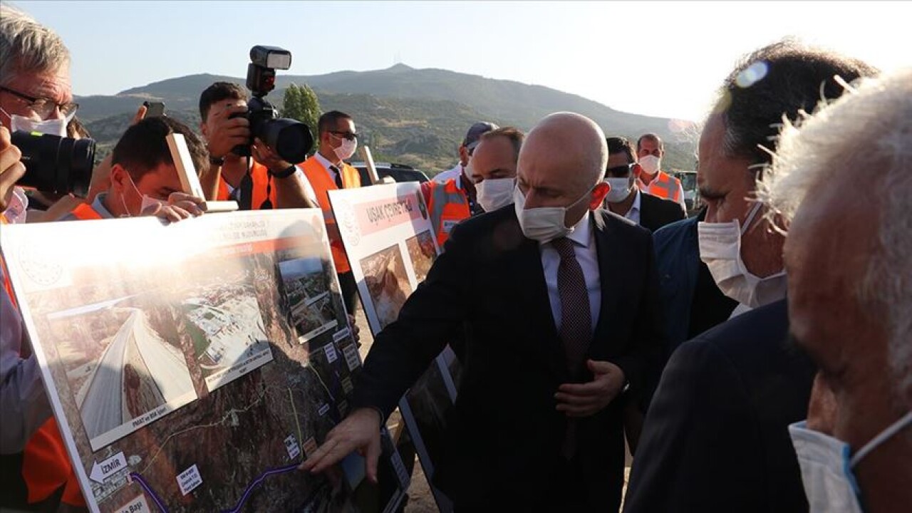 Bakan Karaismailoğlu Uşak Çevre Yolu'nu inceledi