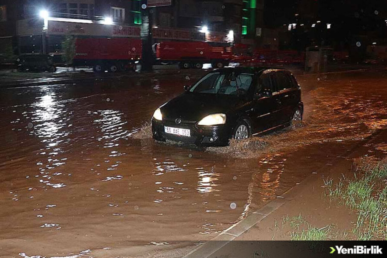 Yozgat'ta sağanak hayatı olumsuz etkiledi