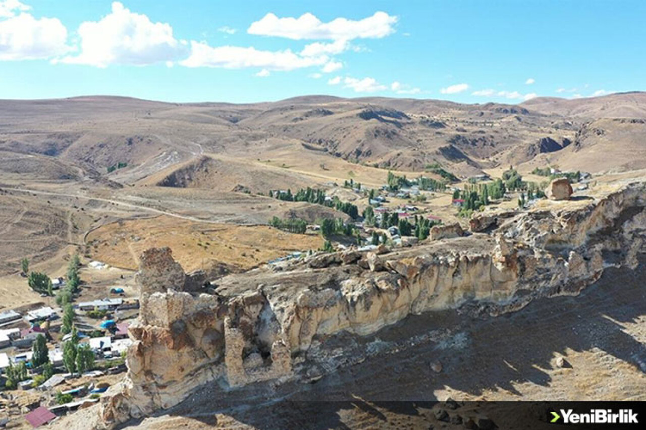 Sarp kayalık üzerindeki Micingirt Kalesi turizme kazandırılmayı bekliyor