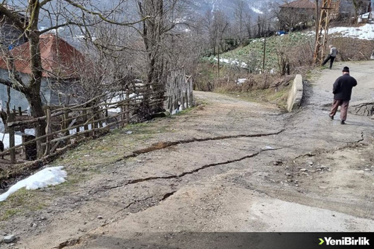 Karabük'te heyelan nedeniyle 8 ev tedbir amaçlı boşaltıldı