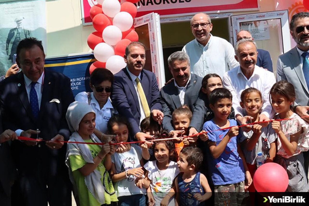 Adıyaman'da yaptırılan prefabrik anaokulu açıldı