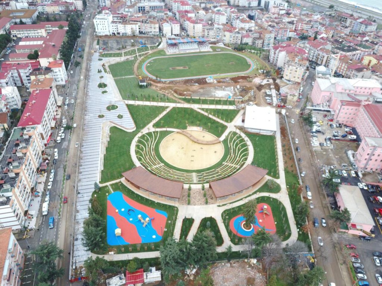 Trabzon Avni Aker Millet Bahçesi'nin ilk etabı tamamlandı