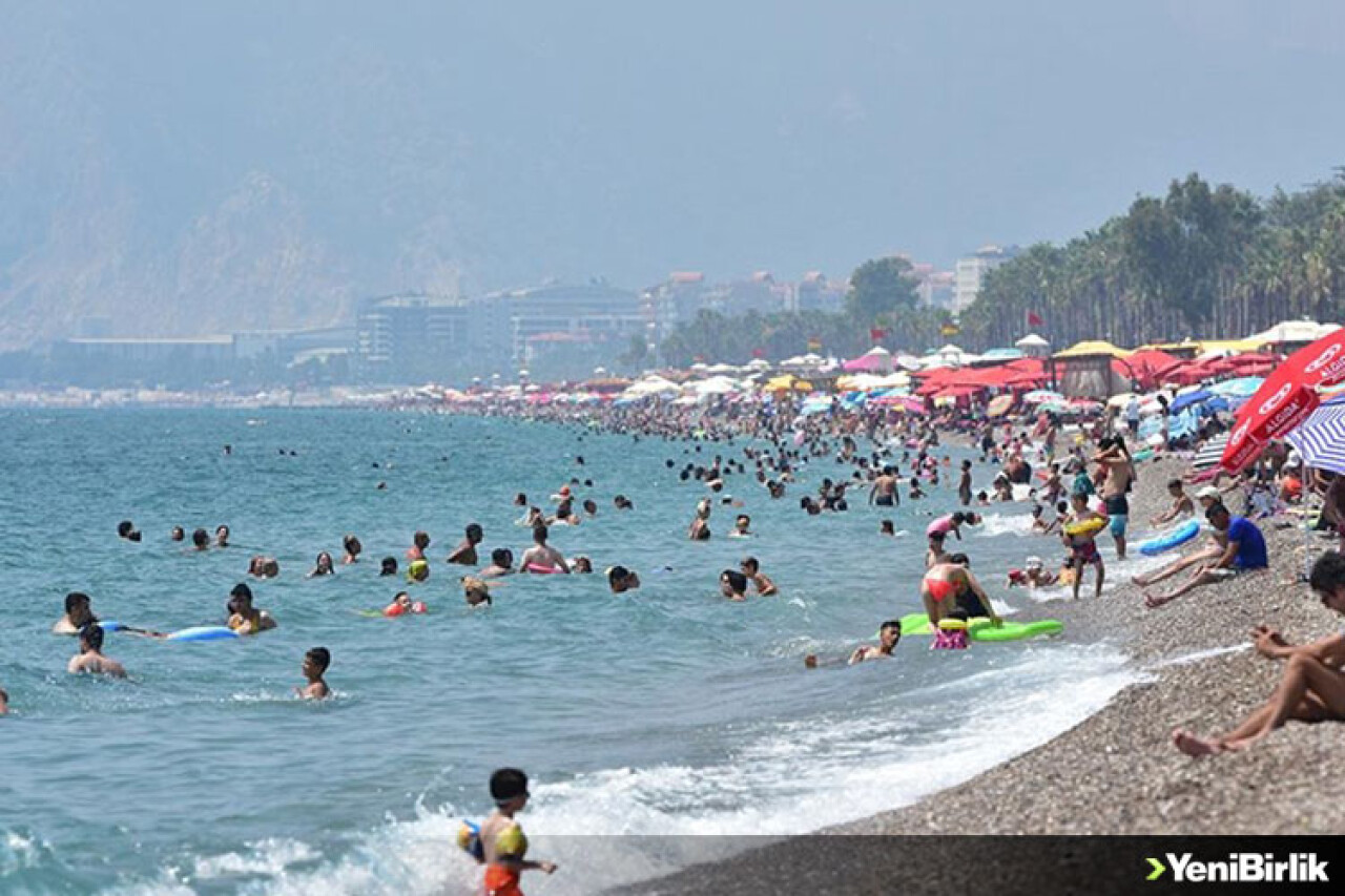 Antalya'da aşırı nem bunaltıyor