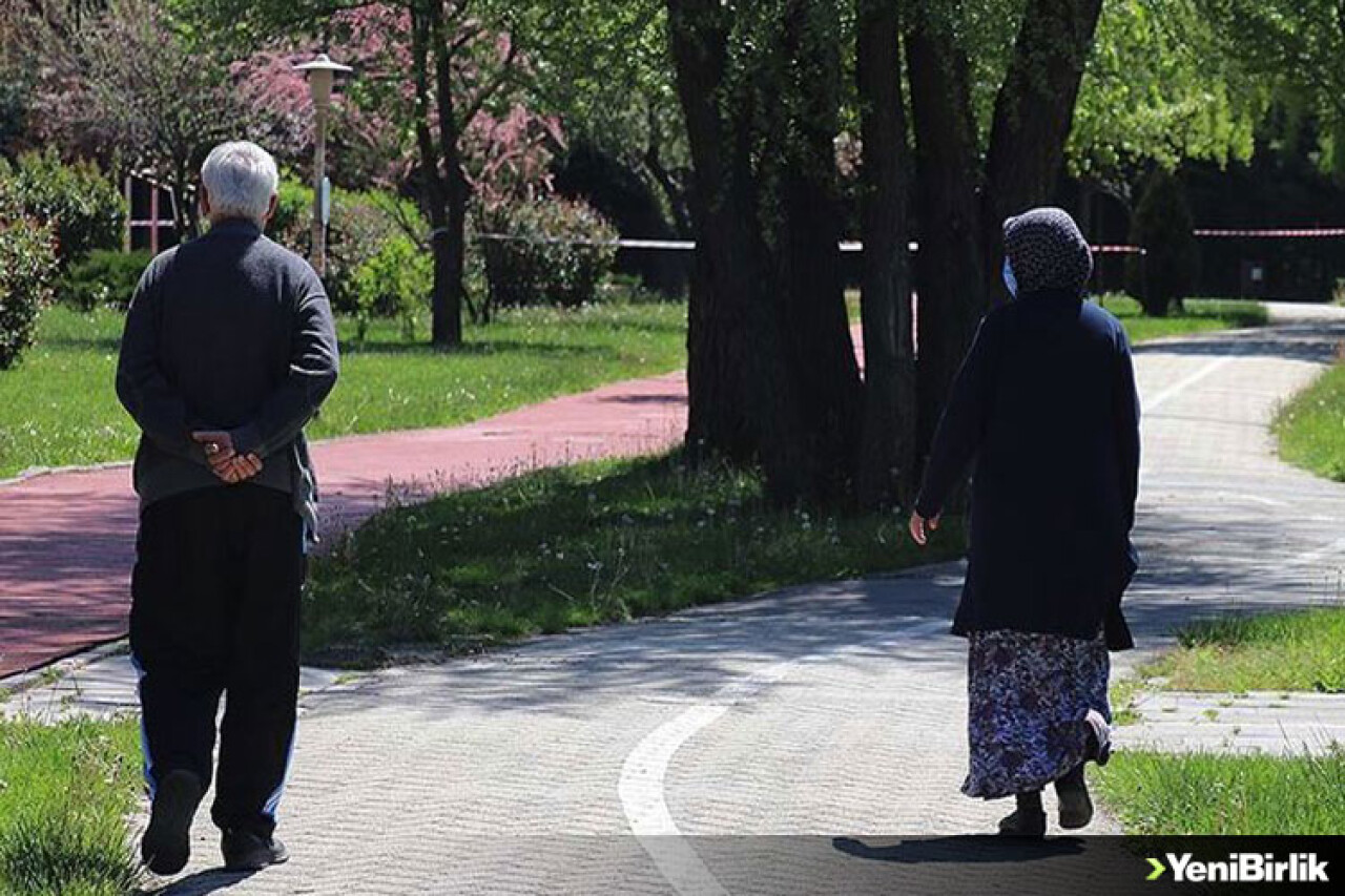 Kütahya'da 65 yaş ve üstündekilere bazı kısıtlamalar getirildi