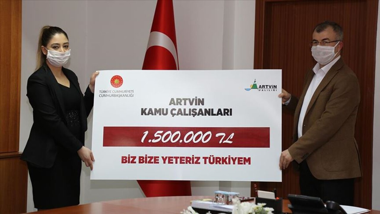 Artvin'de kamu çalışanlarından Milli Dayanışma Kampanyası'na 1,5 milyon lira destek