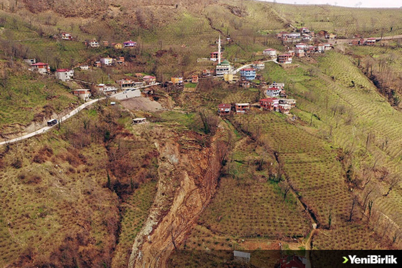 Ordu'da üç gün etkili olan yağışlarda 255 noktada heyelan meydana geldi