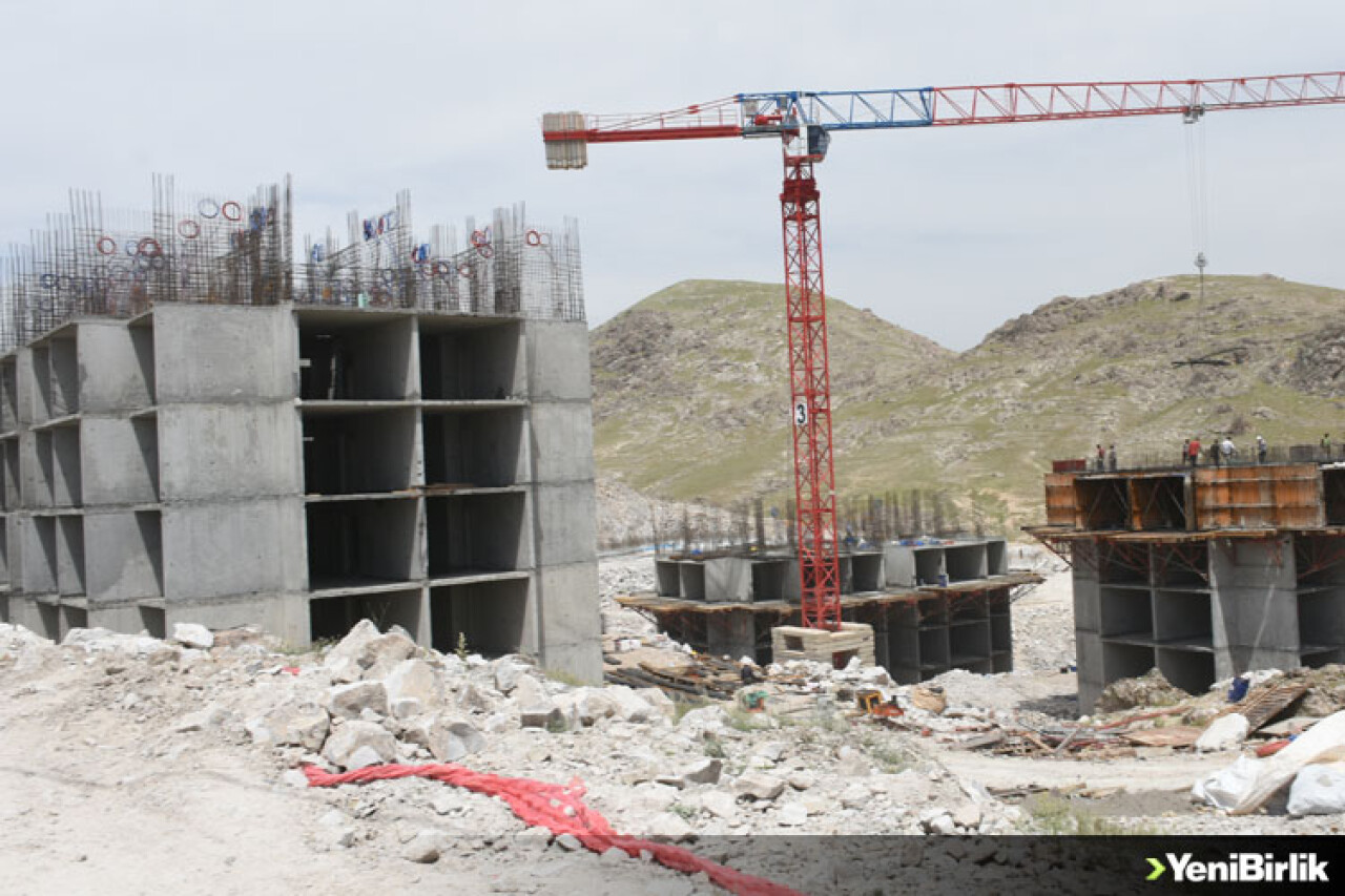 Malatya'da deprem konutları 193 gün sonra teslim edilecek