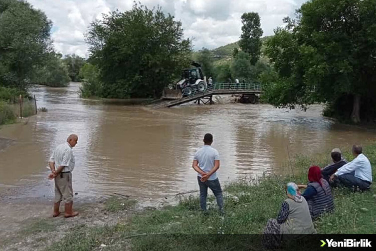 Sinop'ta sağanak nedeniyle oluşan taşkınlar tarım arazilerine zarar verdi