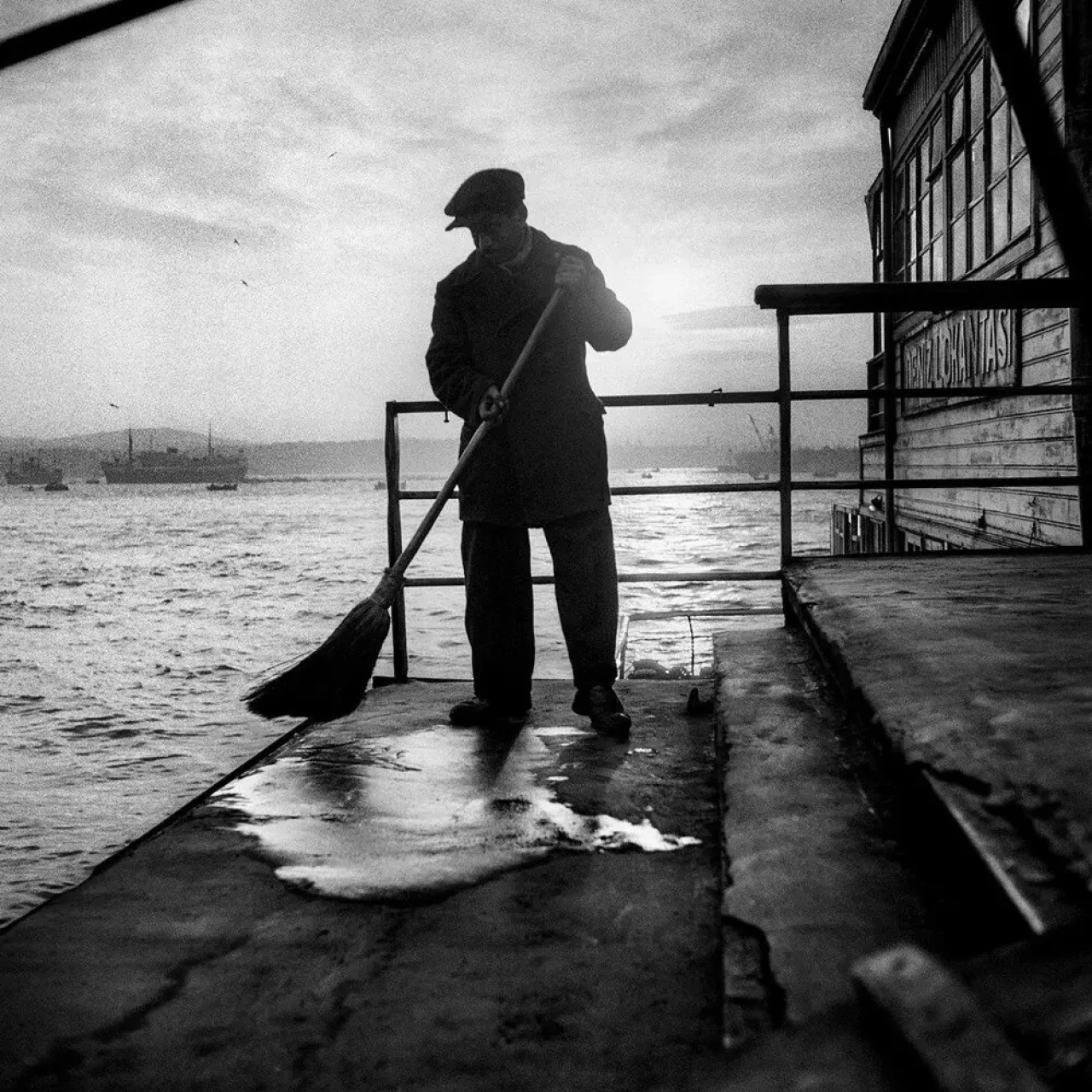 Ünlü fotoğrafçı Ara Güler'in İstanbul'u fotoğrafladığı "İstanbul Uyanıyor" sergisi açıldı 3