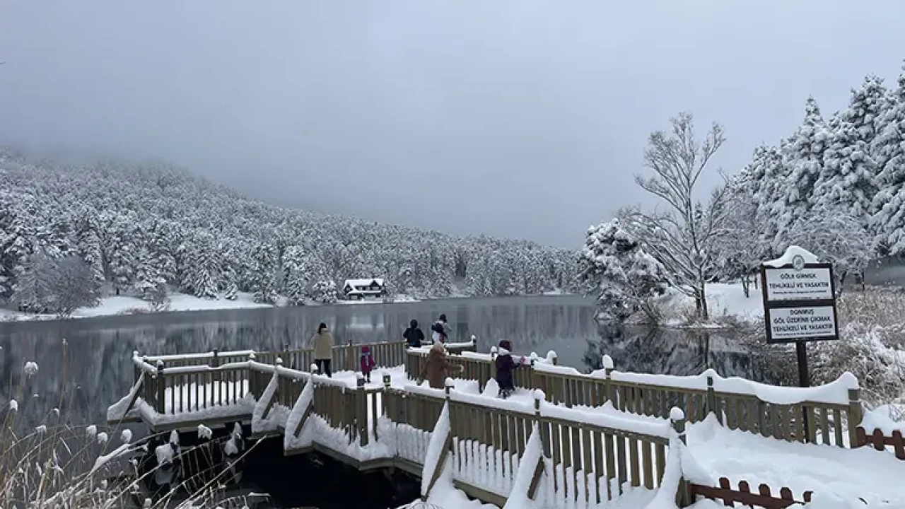 Kasım ayında kara kışı yaşayan Bolu’dan kartpostallık manzaralar… 1