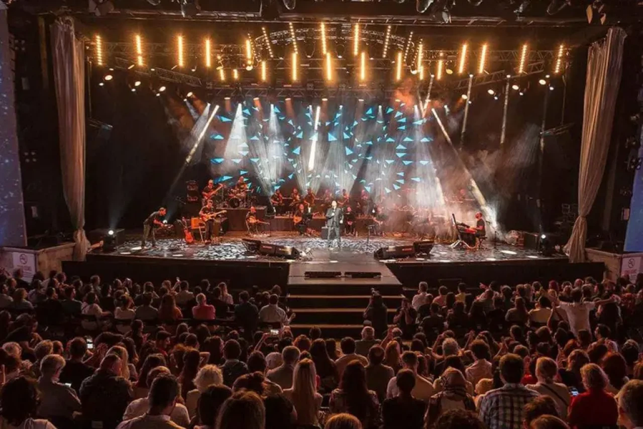 2025 yılbaşı konserlerinde hangi sanatçı nerde sahne alacak? 1