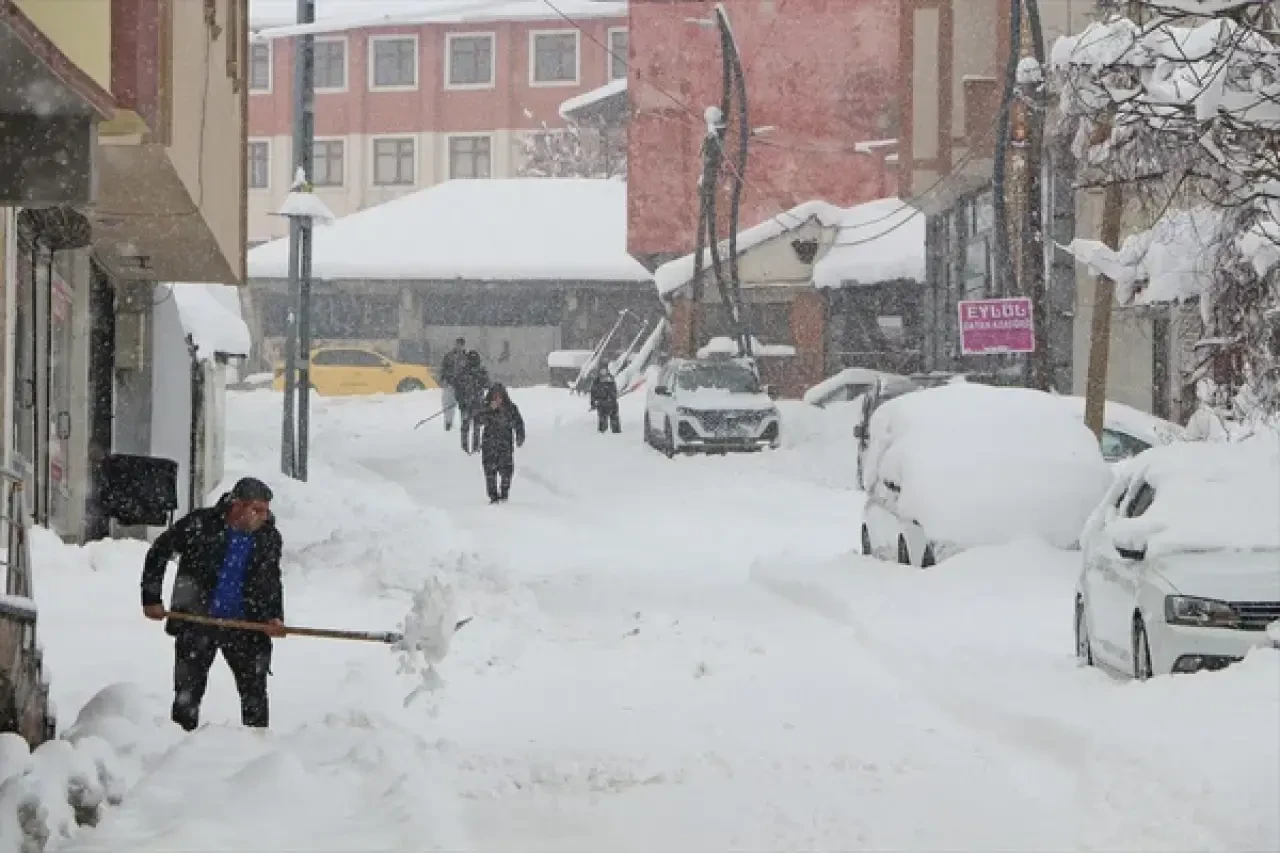 Kar ve sağanak geliyor! Meteoroloji birçok il için alarm verdi 3