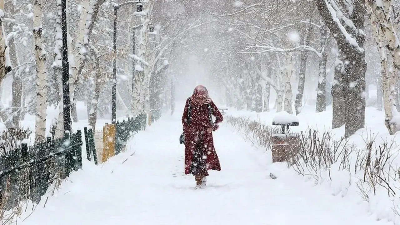 Kar Yağışı Başlıyor! 17 Ocak 2025 Cuma Günü Hangi İllere Lapa Lapa Kar Yağacak? 8