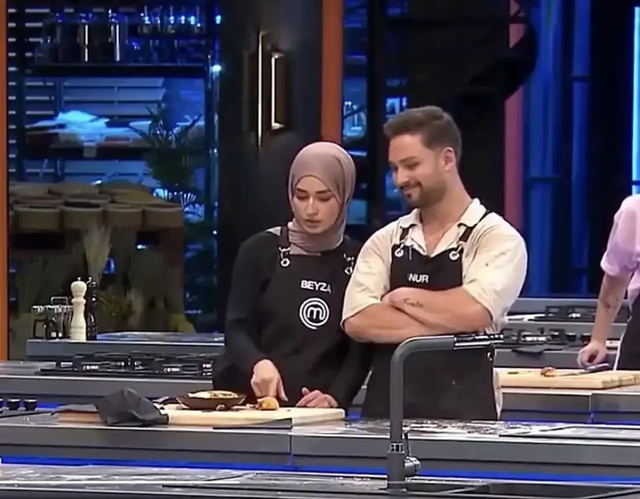 MasterChef Şampiyonu Onur'un Sevgilisi Beyza mı? Aşk mı Yaşıyor? 1