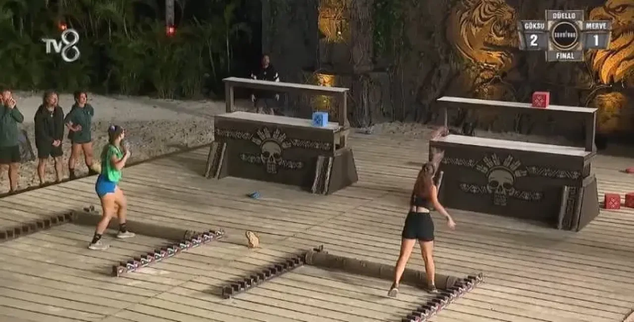 Survivor 2025 Adasında Kavga Çıktı! Merve’nin "Ağzınla Burnunun Yerini Değiştiririm" Sözleri Gecenin Olayı Oldu! 5