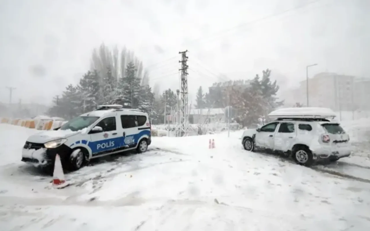 İstanbul için kar alarmı! Yoğun kar yağışı kapıya dayandı 2